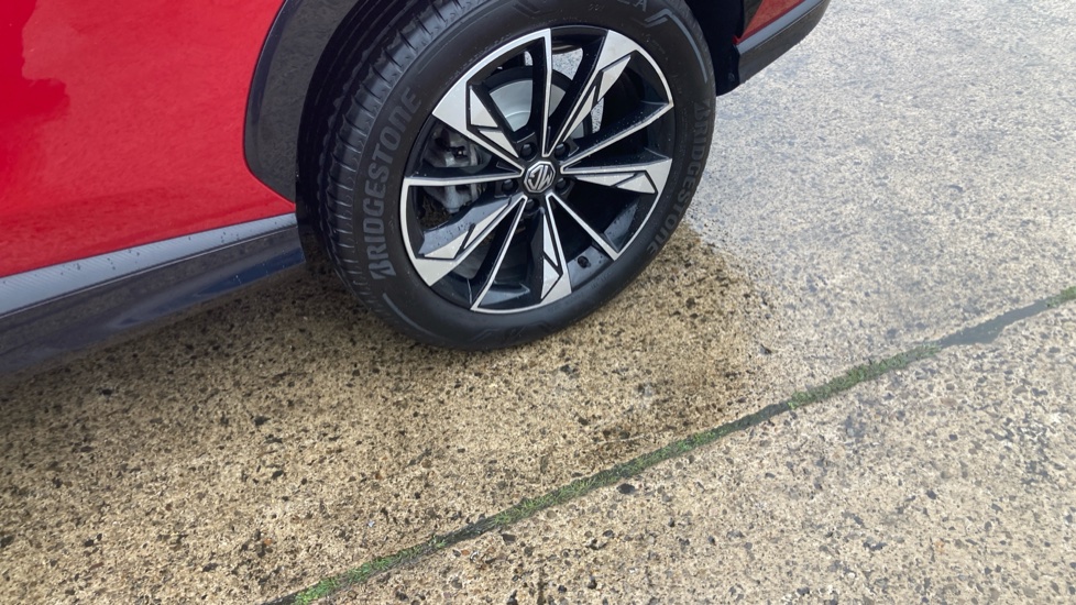 MG HS 1.5 T-GDI SE 5dr Petrol Hatchback - Image 23