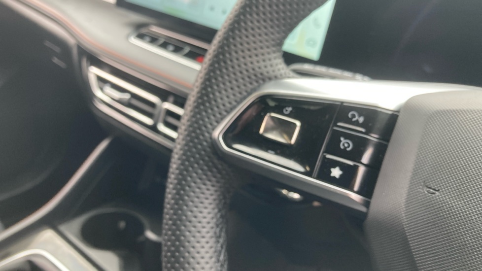 MG HS 1.5 T-GDI SE 5dr Petrol Hatchback - Image 28
