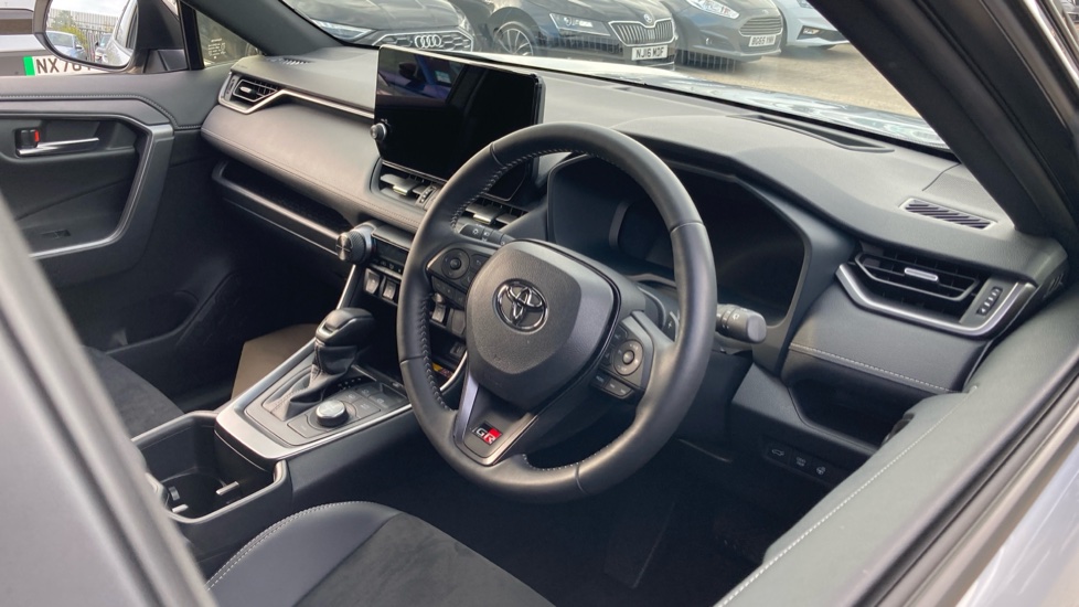 Toyota RAV4 2.5 PHEV GR Sport 5dr CVT Estate - Image 11