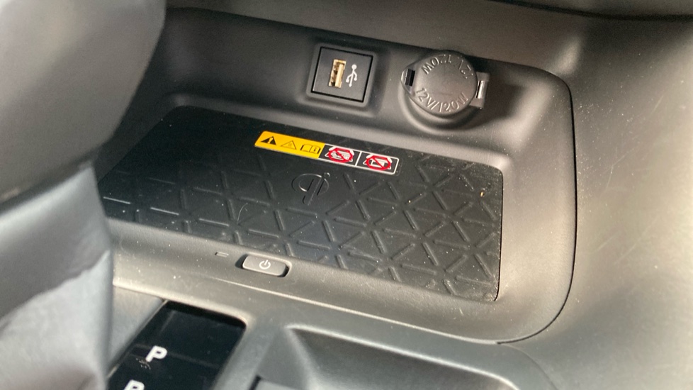 Toyota RAV4 2.5 PHEV GR Sport 5dr CVT Estate - Image 35