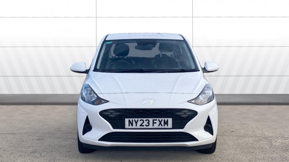 Hyundai i10 1.0 Advance 5dr Petrol Hatchback - Image 3