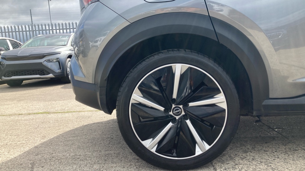 Nissan Juke 1.6 Hybrid Tekna+ 5dr Auto Hybrid Hatchback - Image 7