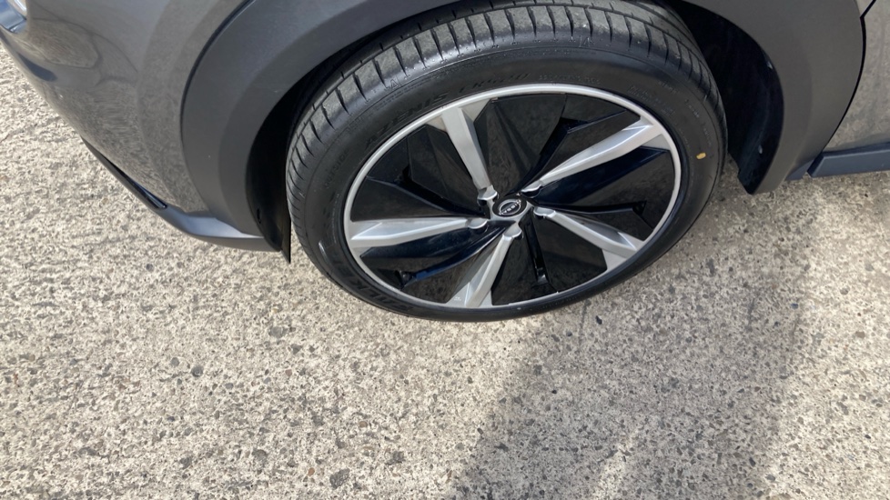 Nissan Juke 1.6 Hybrid Tekna+ 5dr Auto Hybrid Hatchback - Image 22
