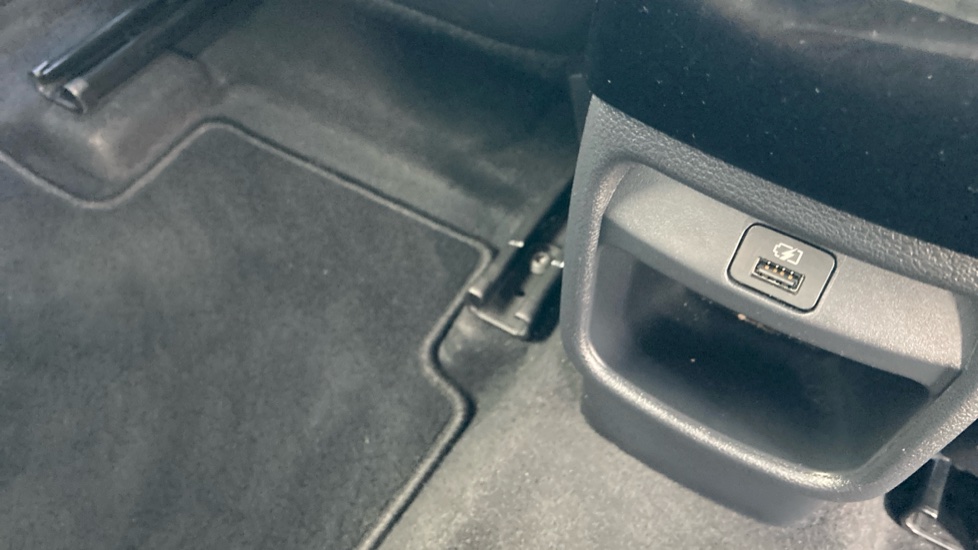 Nissan Juke 1.6 Hybrid Tekna+ 5dr Auto Hybrid Hatchback - Image 37