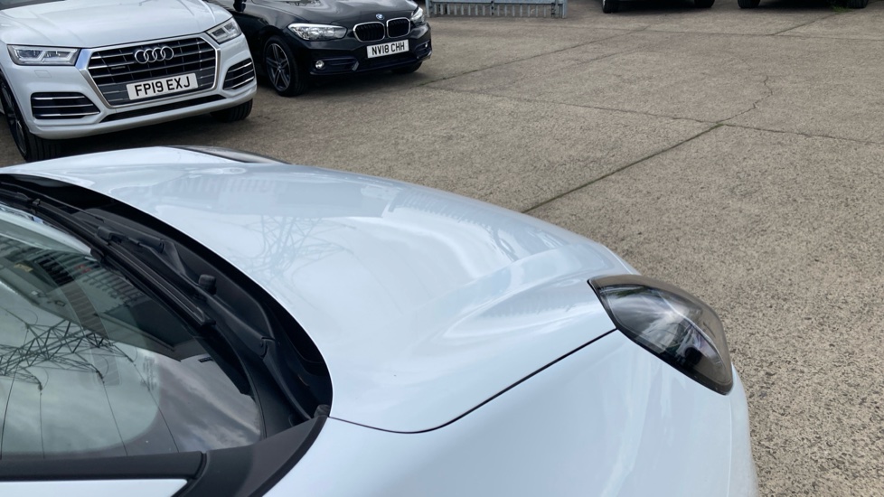 Ford Puma 1.0 EcoBoost Hybrid mHEV ST-Line 5dr Petrol Hatchback - Image 8