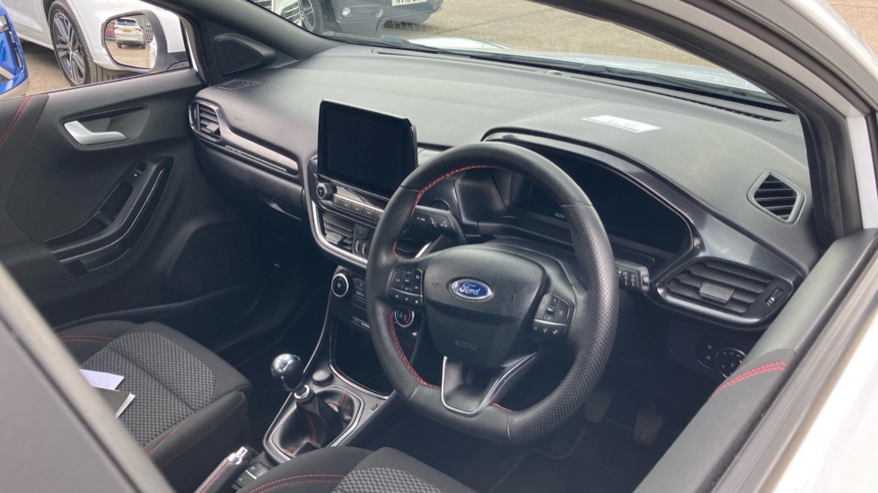 Ford Puma 1.0 EcoBoost Hybrid mHEV ST-Line 5dr Petrol Hatchback - Image 11