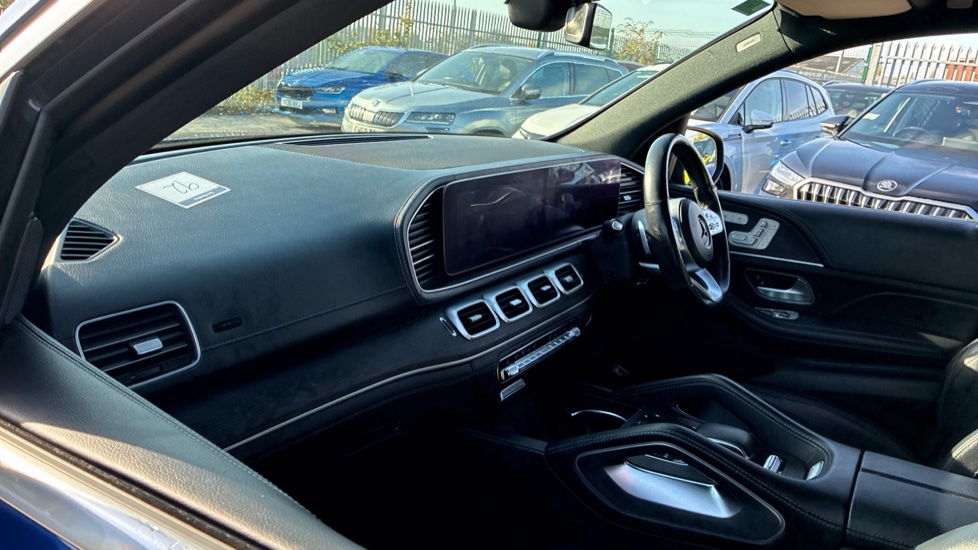Mercedes-Benz GLE 350d 4Matic AMG Line Prem 5dr 9G-Tronic [7 St] Diesel Estate - Image 9