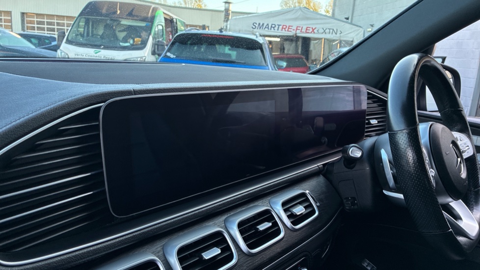Mercedes-Benz GLE 350d 4Matic AMG Line Prem 5dr 9G-Tronic [7 St] Diesel Estate - Image 12
