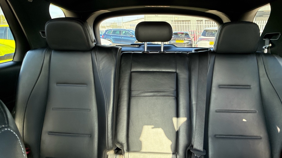 Mercedes-Benz GLE 350d 4Matic AMG Line Prem 5dr 9G-Tronic [7 St] Diesel Estate - Image 15