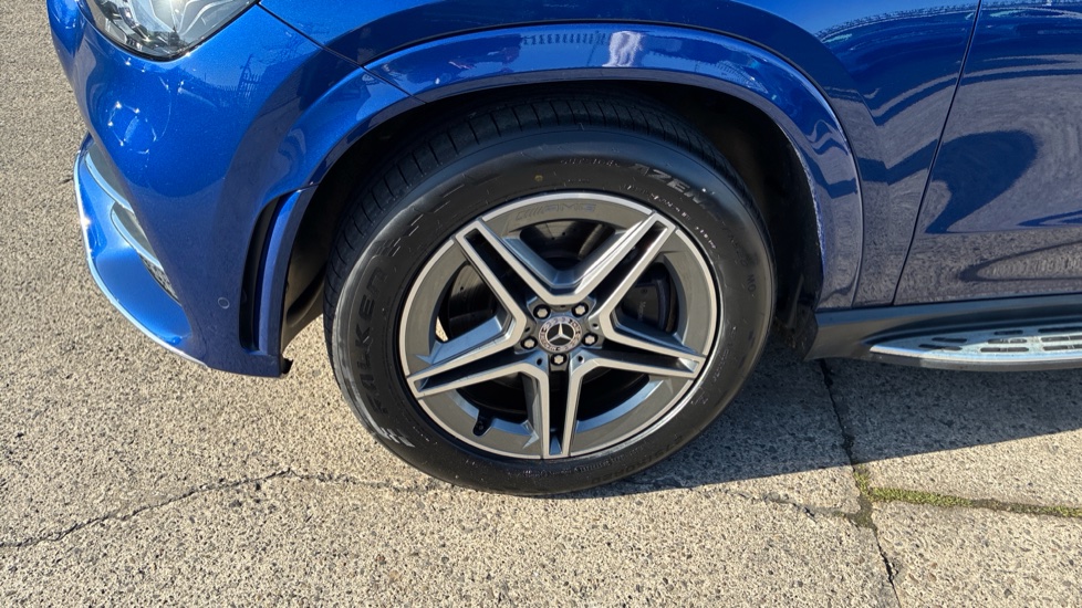 Mercedes-Benz GLE 350d 4Matic AMG Line Prem 5dr 9G-Tronic [7 St] Diesel Estate - Image 23