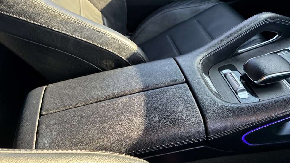 Mercedes-Benz GLE 350d 4Matic AMG Line Prem 5dr 9G-Tronic [7 St] Diesel Estate - Image 40