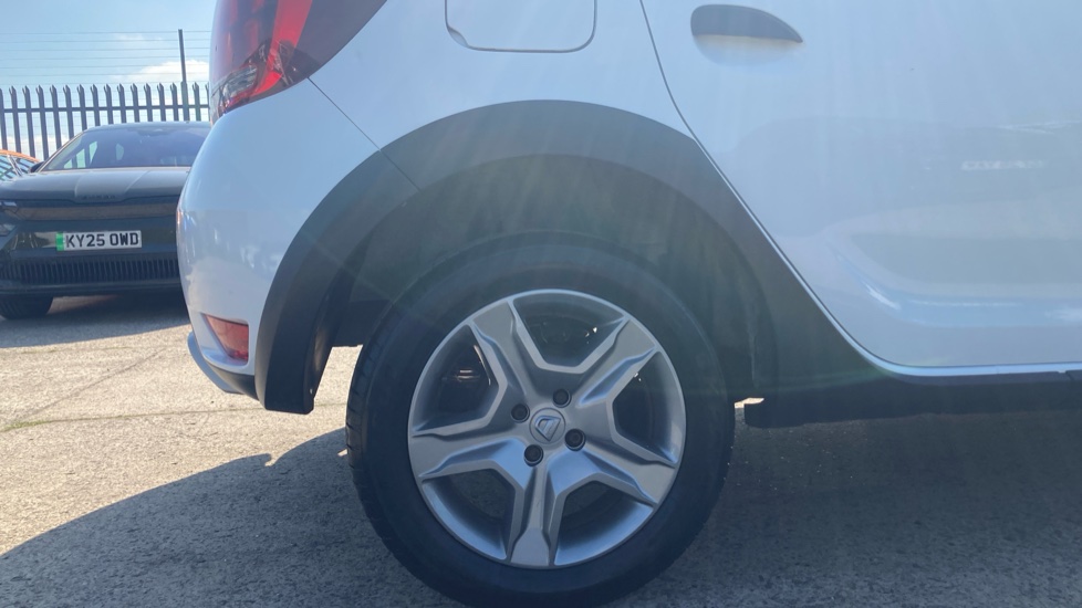 Dacia Sandero Stepway 0.9 TCe Ambiance 5dr Petrol Hatchback - Image 7