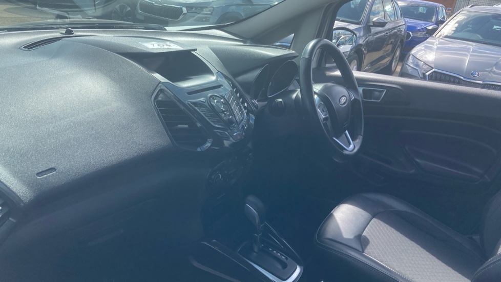 Ford EcoSport 1.5 Titanium 5dr Powershift [17in] Petrol Hatchback - Image 11