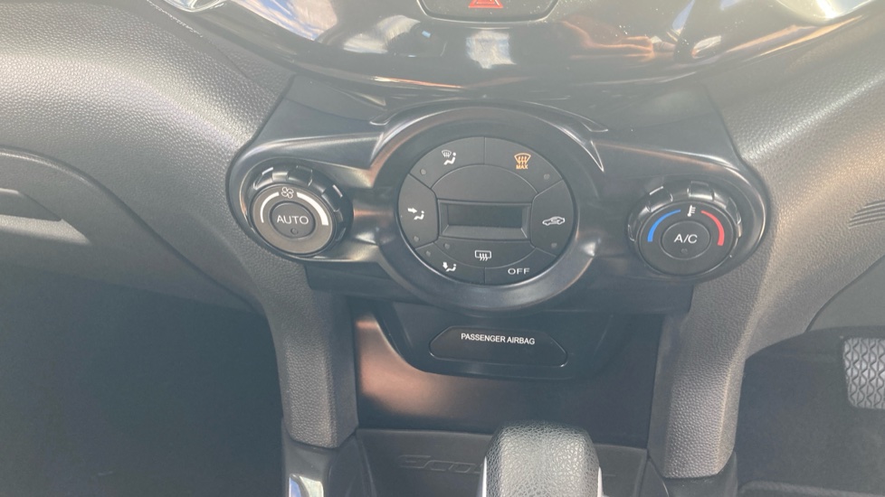 Ford EcoSport 1.5 Titanium 5dr Powershift [17in] Petrol Hatchback - Image 32