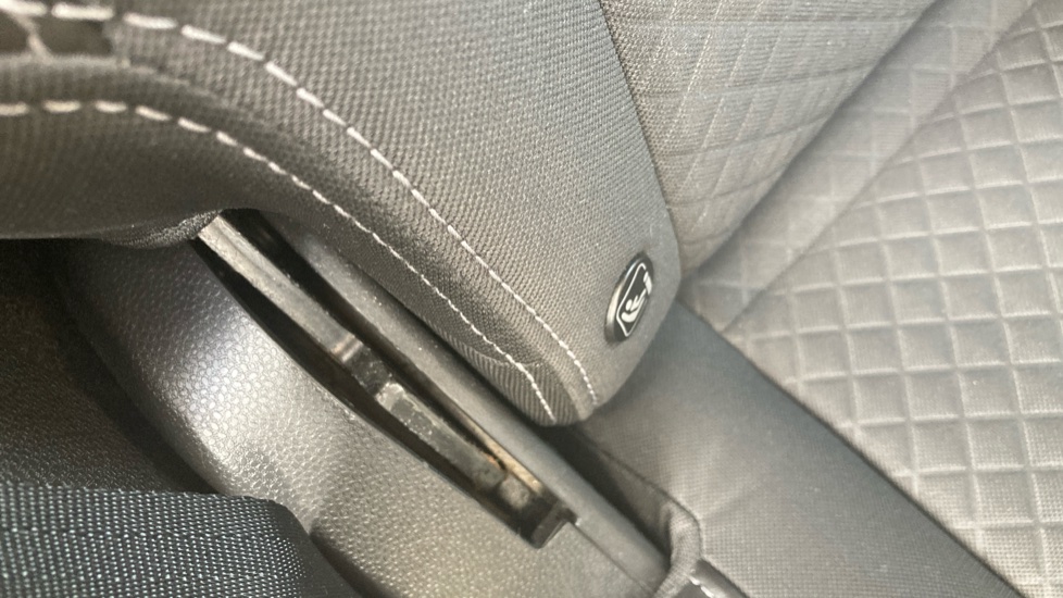 Ford EcoSport 1.5 Titanium 5dr Powershift [17in] Petrol Hatchback - Image 35