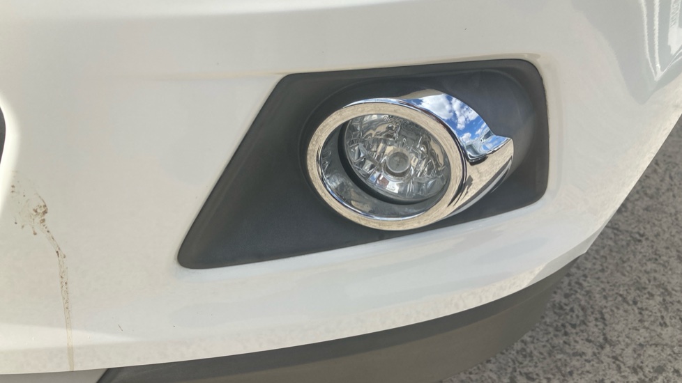 Ford EcoSport 1.5 Titanium 5dr Powershift [17in] Petrol Hatchback - Image 41