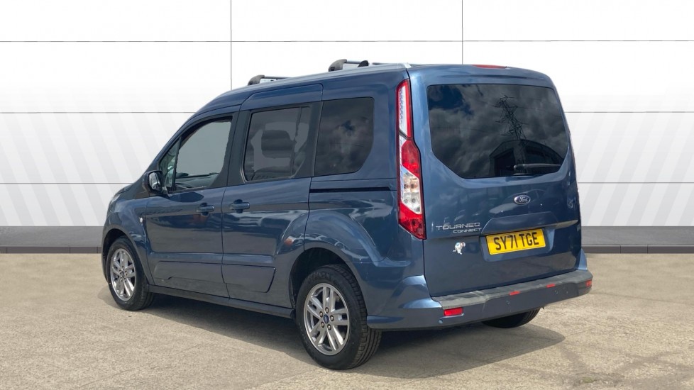 Ford Tourneo Connect 1.5 EcoBlue 120 Titanium 5dr Diesel Estate - Image 2