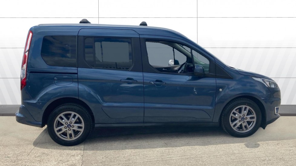 Ford Tourneo Connect 1.5 EcoBlue 120 Titanium 5dr Diesel Estate - Image 5