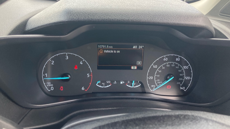 Ford Tourneo Connect 1.5 EcoBlue 120 Titanium 5dr Diesel Estate - Image 18