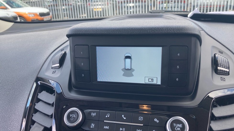 Ford Tourneo Connect 1.5 EcoBlue 120 Titanium 5dr Diesel Estate - Image 34