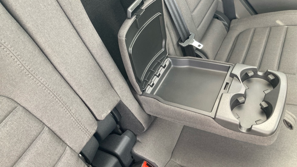 Ford Tourneo Connect 1.5 EcoBlue 120 Titanium 5dr Diesel Estate - Image 41