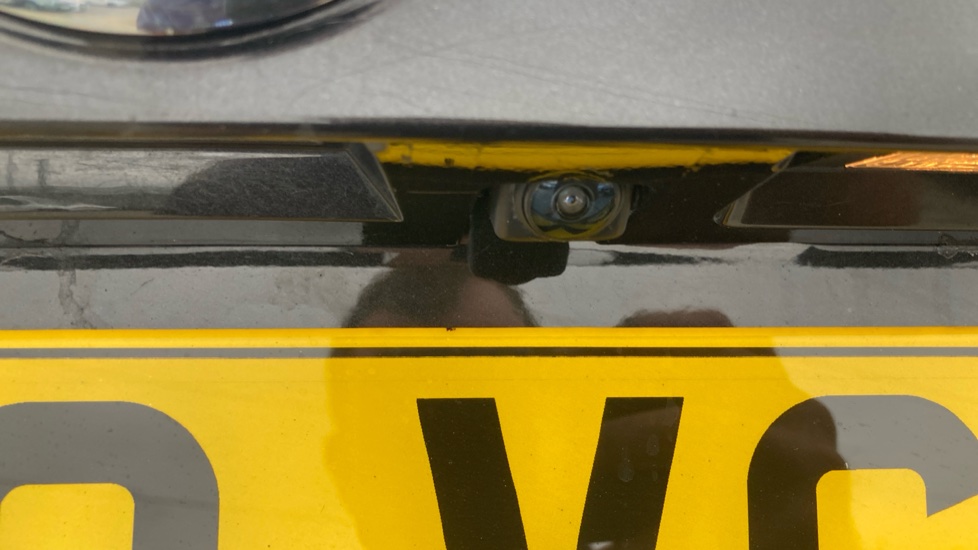 Nissan Qashqai 1.5 dCi N-Connecta 5dr Diesel Hatchback - Image 40
