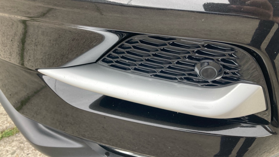 Nissan Qashqai 1.5 dCi N-Connecta 5dr Diesel Hatchback - Image 42