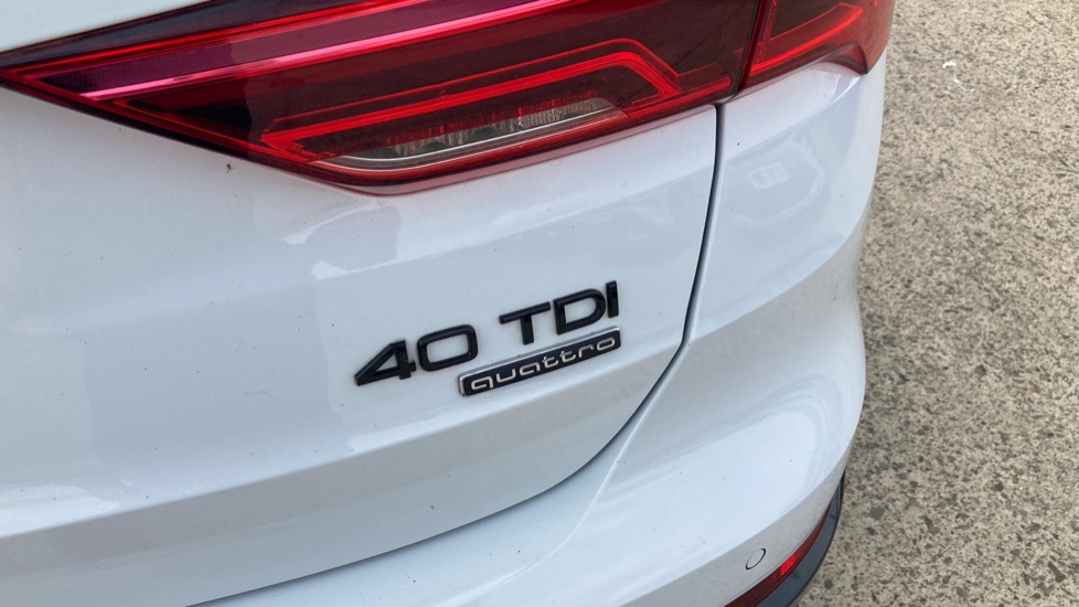 Audi Q3 40 TDI 193 Qtro Black Ed 5dr S Tronic [20Inch  Alloy] Diesel Estate - Image 25
