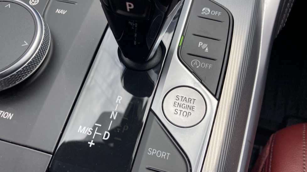 BMW 4 Series 420i xDrive M Sport 2dr Step Auto Petrol Coupe - Image 39