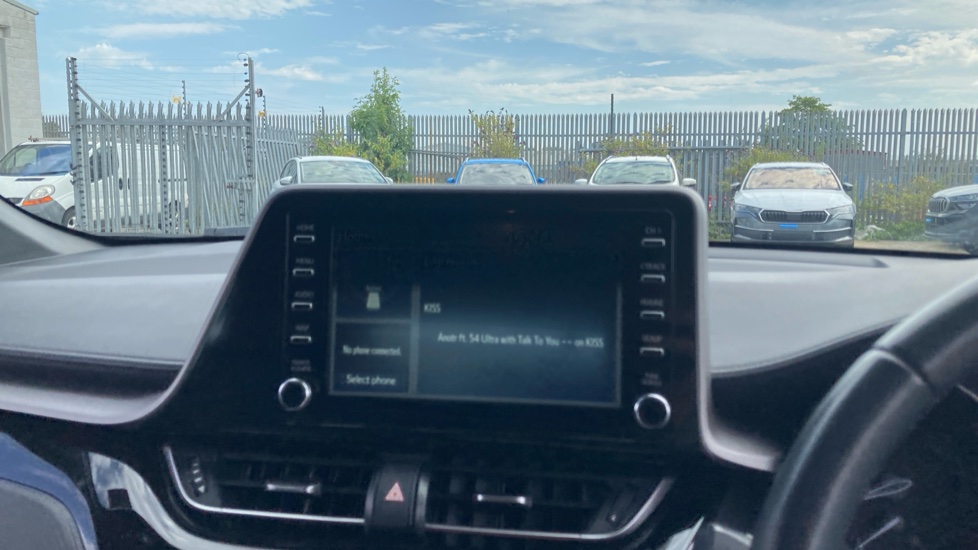 Toyota C-HR 1.8 Hybrid Icon 5dr CVT Hybrid Hatchback - Image 12