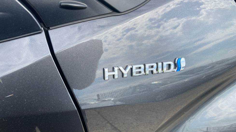 Toyota C-HR 1.8 Hybrid Icon 5dr CVT Hybrid Hatchback - Image 24