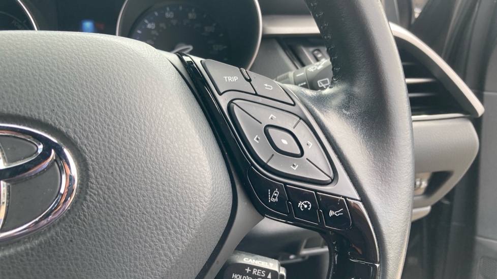 Toyota C-HR 1.8 Hybrid Icon 5dr CVT Hybrid Hatchback - Image 27