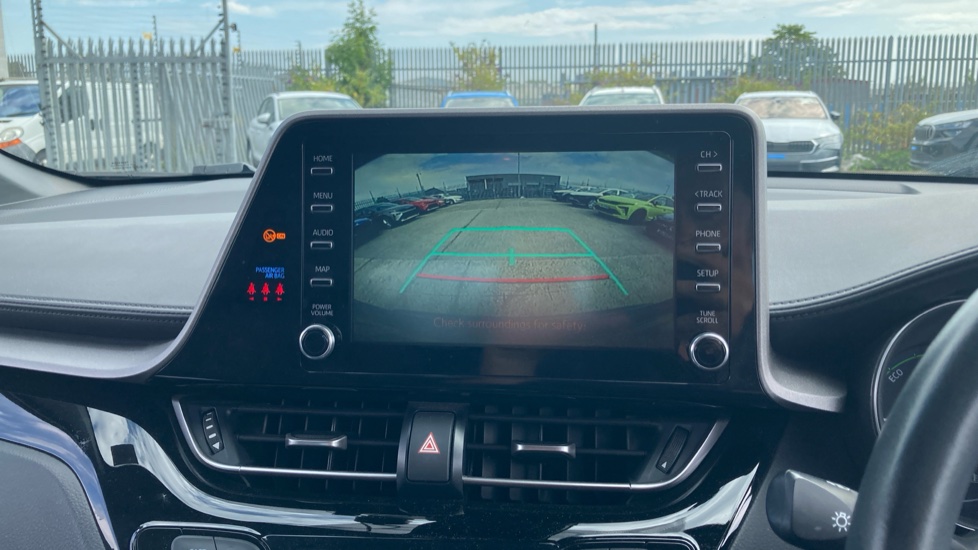 Toyota C-HR 1.8 Hybrid Icon 5dr CVT Hybrid Hatchback - Image 31