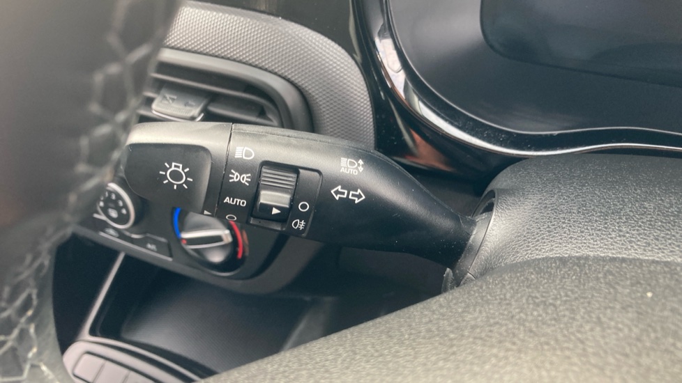 Hyundai i10 1.0 [63] Advance 5dr [Nav] Petrol Hatchback - Image 29