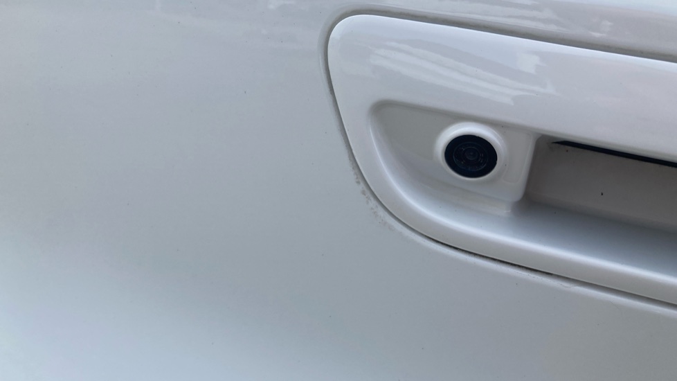 Hyundai i10 1.0 [63] Advance 5dr [Nav] Petrol Hatchback - Image 37