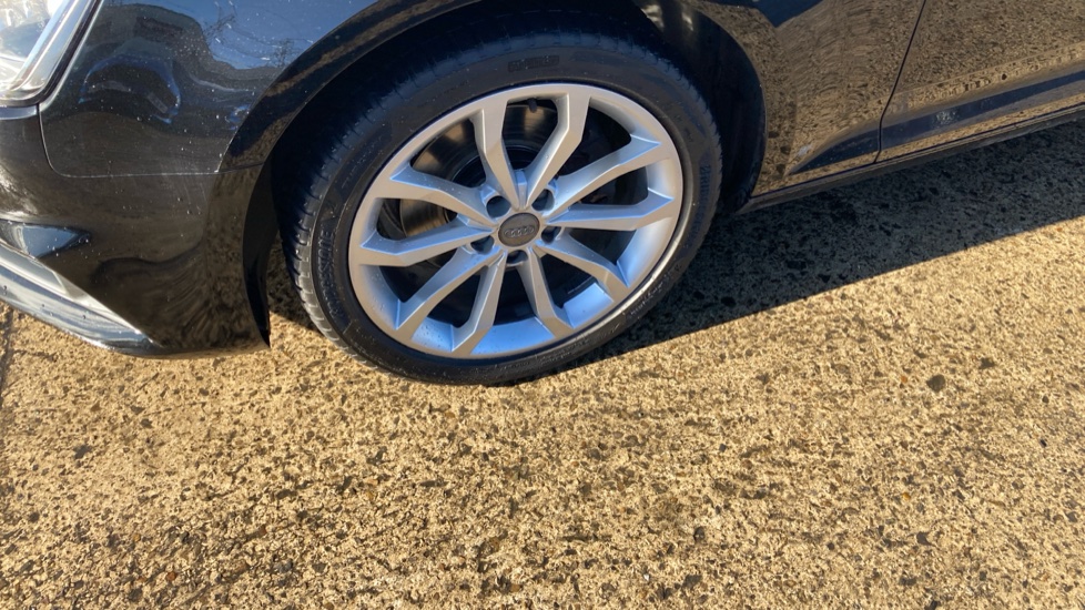 Audi A4 35 TFSI Sport 5dr Petrol Estate - Image 22