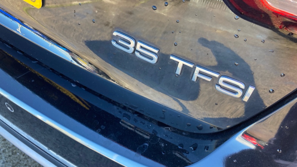 Audi A4 35 TFSI Sport 5dr Petrol Estate - Image 39