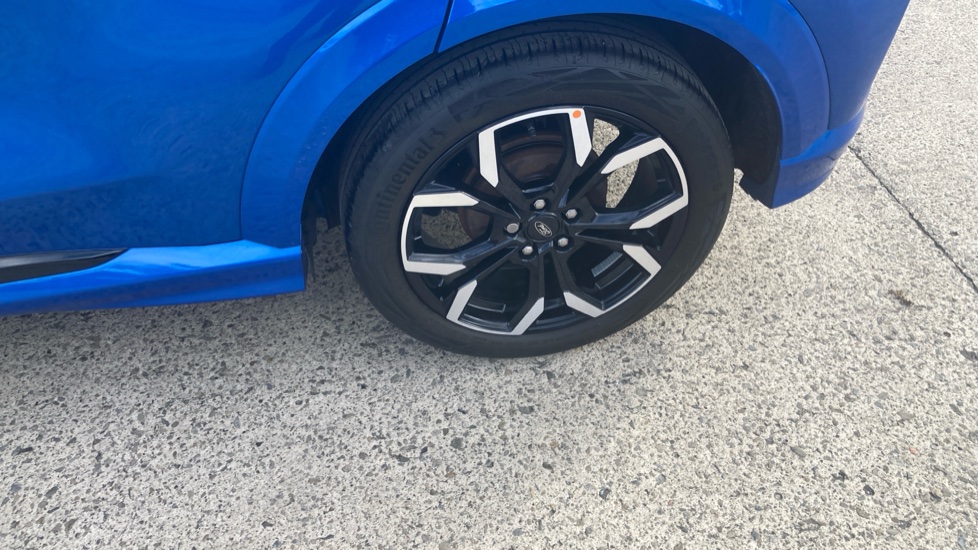 Ford Puma 1.0 EcoBoost Hybrid mHEV ST-Line X 5dr Petrol Hatchback - Image 23