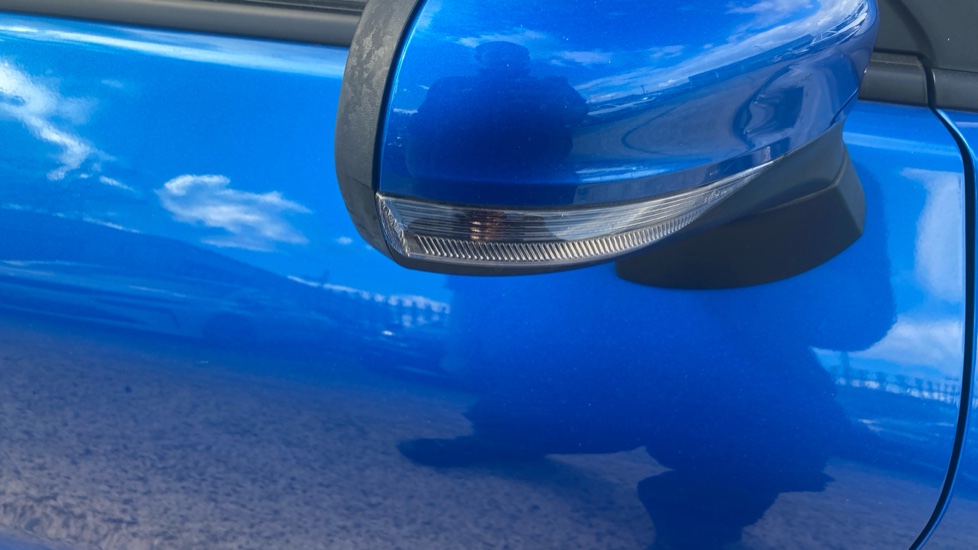 Ford Puma 1.0 EcoBoost Hybrid mHEV ST-Line X 5dr Petrol Hatchback - Image 25