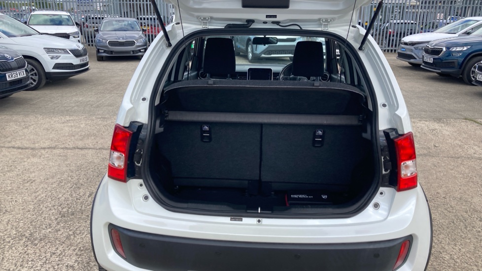 Suzuki Ignis 1.2 Dualjet SZ-T 5dr Petrol Hatchback - Image 4