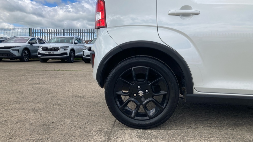 Suzuki Ignis 1.2 Dualjet SZ-T 5dr Petrol Hatchback - Image 7