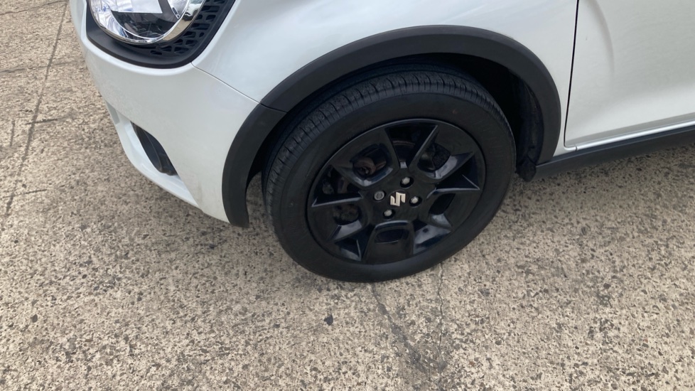 Suzuki Ignis 1.2 Dualjet SZ-T 5dr Petrol Hatchback - Image 22