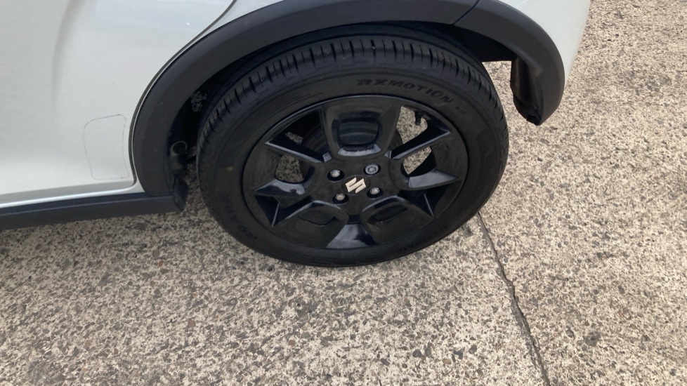 Suzuki Ignis 1.2 Dualjet SZ-T 5dr Petrol Hatchback - Image 23