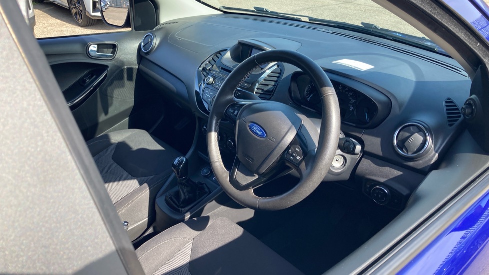 Ford KA+ 1.2 85 Zetec 5dr Petrol Hatchback - Image 11