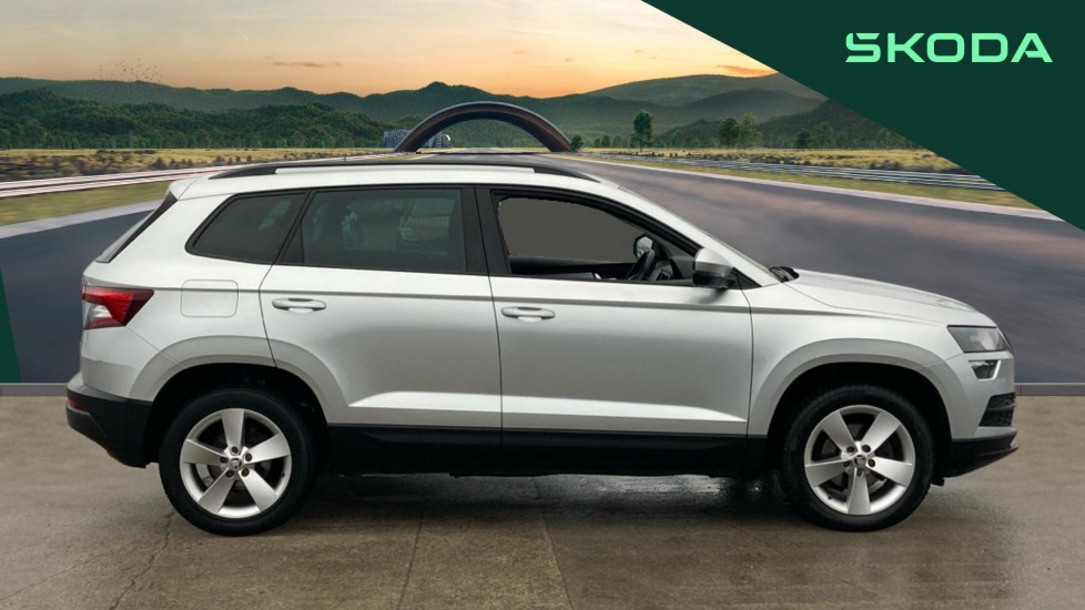 Skoda Karoq 1.6 TDI SE 5dr Diesel Estate - Image 4