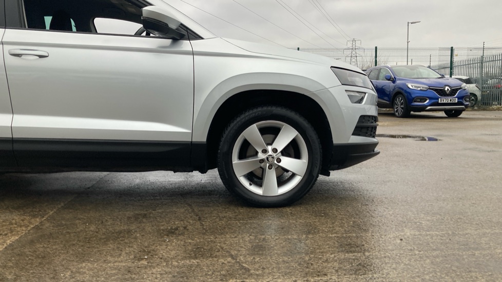 Skoda Karoq 1.6 TDI SE 5dr Diesel Estate - Image 5
