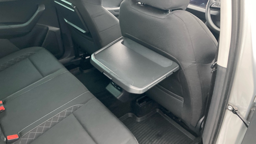 Skoda Karoq 1.6 TDI SE 5dr Diesel Estate - Image 35