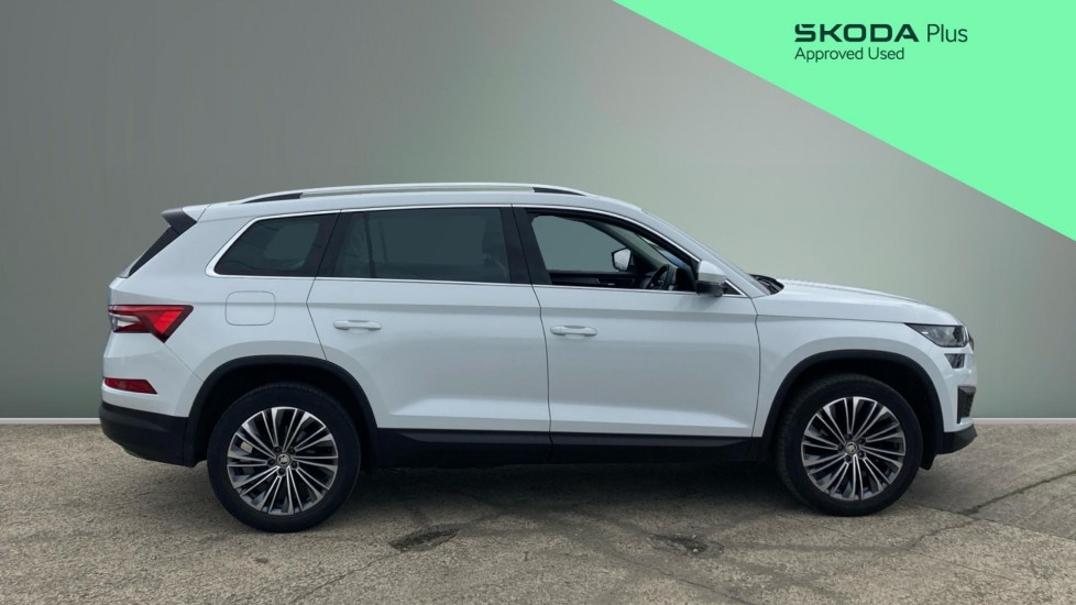 Skoda Kodiaq 1.5 TSI SE L Executive 5dr DSG [7 Seat] Petrol Estate - Image 4
