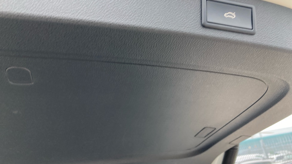 Skoda Kodiaq 1.5 TSI SE L Executive 5dr DSG [7 Seat] Petrol Estate - Image 43