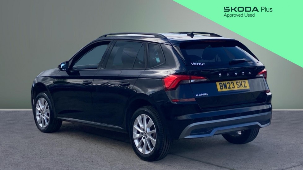 Skoda Kamiq 1.5 TSI SE Drive 5dr DSG Petrol Hatchback - Image 3